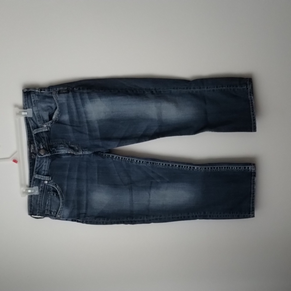 Women's Silver Jeans co. Size 32 waist Aiko Capri